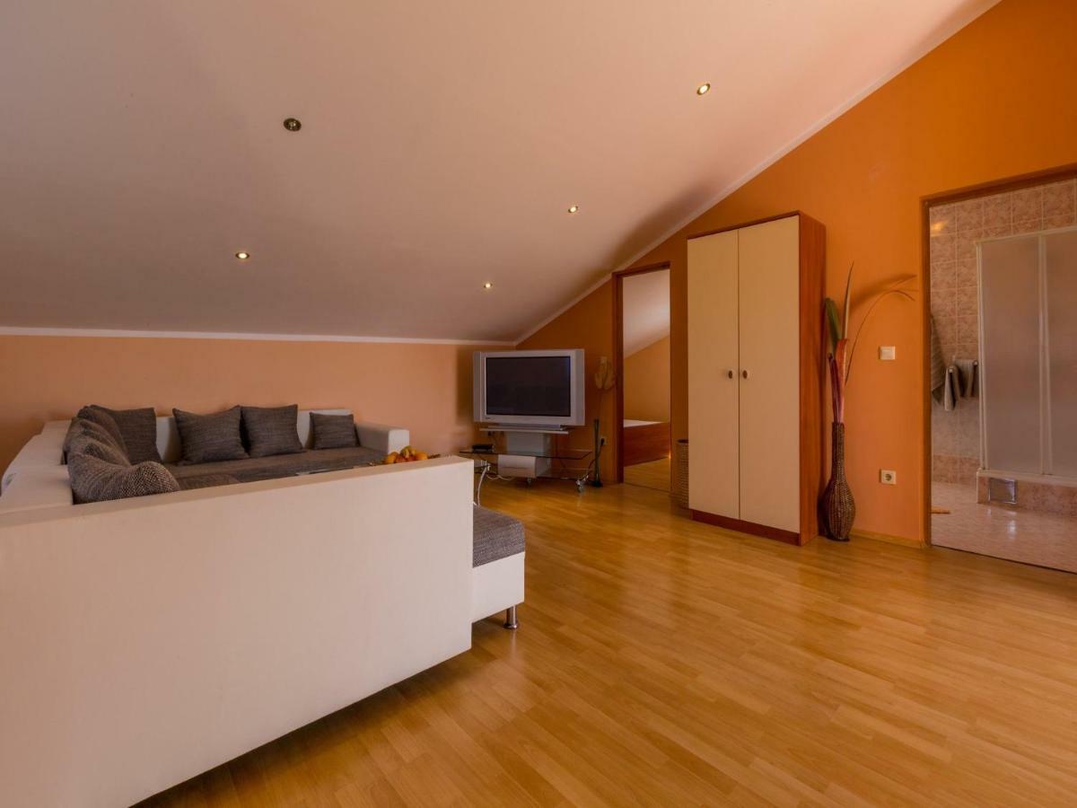 Apartments Alin Dramalj Eksteriør billede